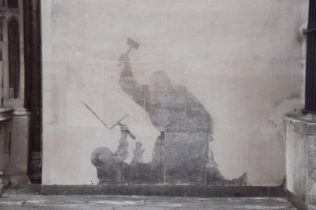 La obra borrada de Bansky en Londres.