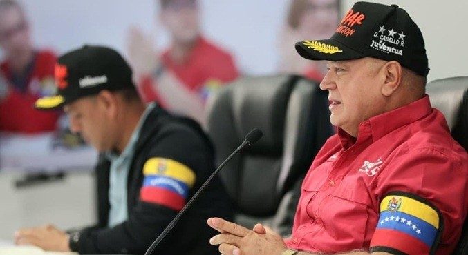 Cabello afirma que embarcación con droga salió desde Colombia