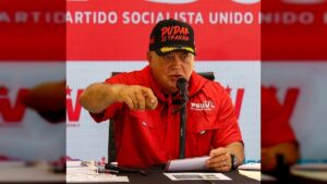 Cabello sobre alistamiento permanente en la Milicia: Un pueblo en armas es garantía de paz 