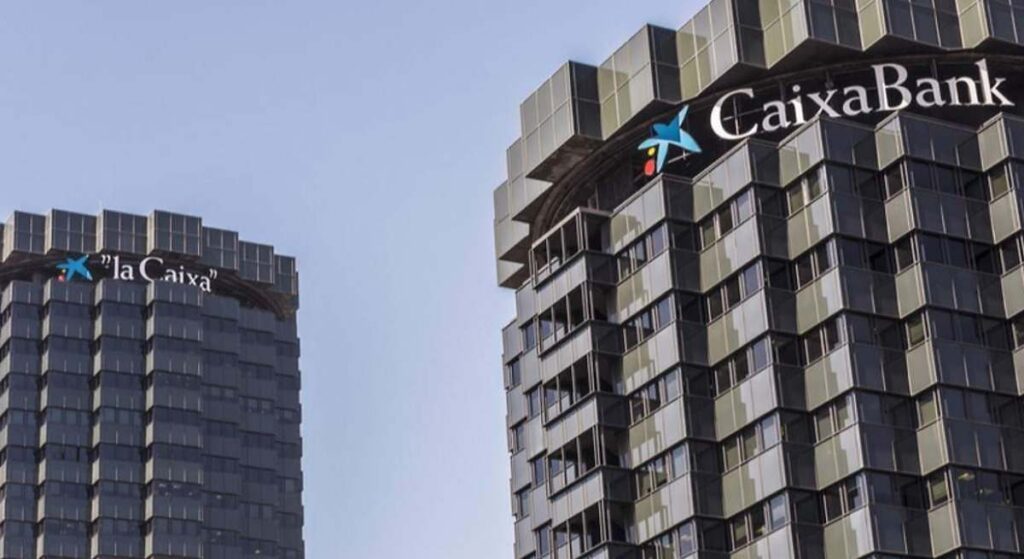 CaixaBank se convierte en la primera gestora española en superar los 100.000 millones en fondos de inversión