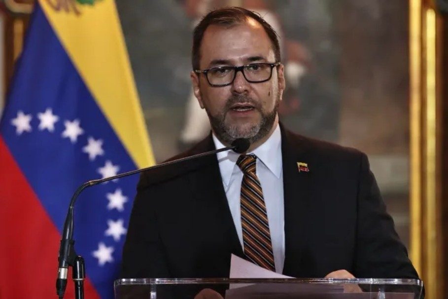 Yván Gil aseguró que declaraciones de Tarek William Saab sobre Lula da Silva fueron a título personal
