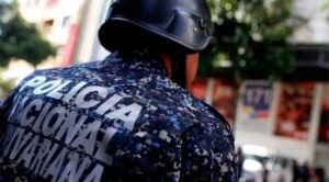 Capturan a una mujer con 66 envoltorios de marihuana