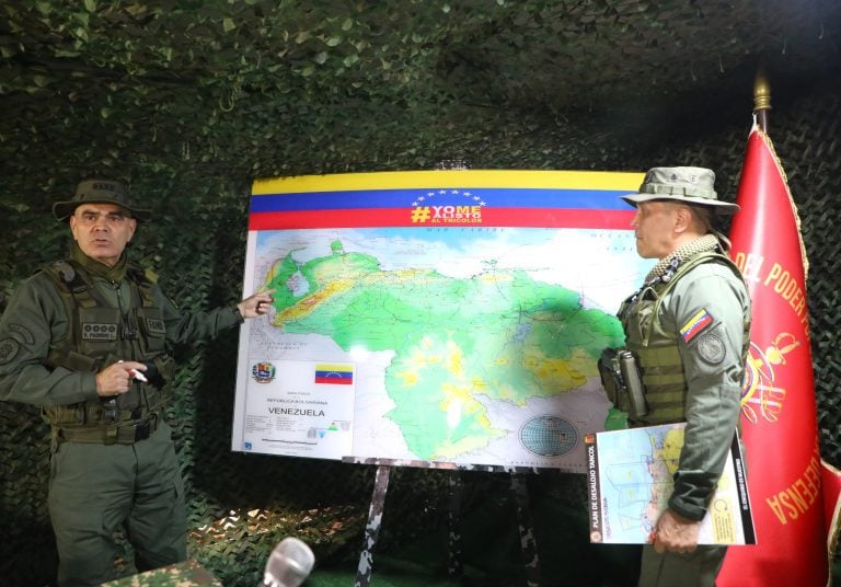 Chavismo militariza costas de Zulia y Falcón ante amenaza de Trump de atacar Venezuela • Crónica Uno