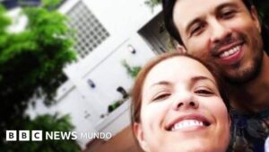 Cómo sobrevivir a la muerte del amor de tu vida: la reflexión de una experiodista de BBC Mundo que perdió a su marido de forma prematura