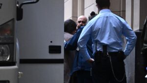 Condenan a cadena perpetua a la australiana que mató a tres familiares con setas venenosas | elperiodico.com