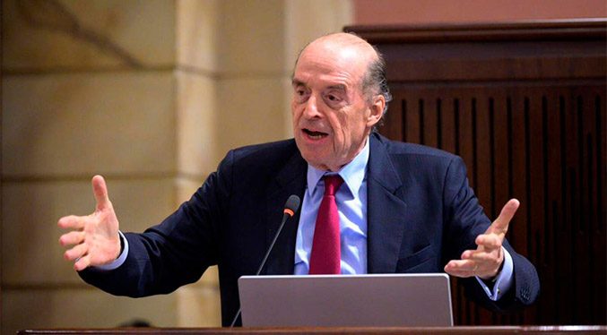 Confirman destitución e inhabilidad por 10 años contra excanciller colombiano Álvaro Leyva