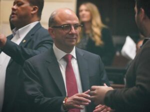 Congreso eligió a Carlos Camargo como nuevo magistrado de la Corte | Gobierno | Economía