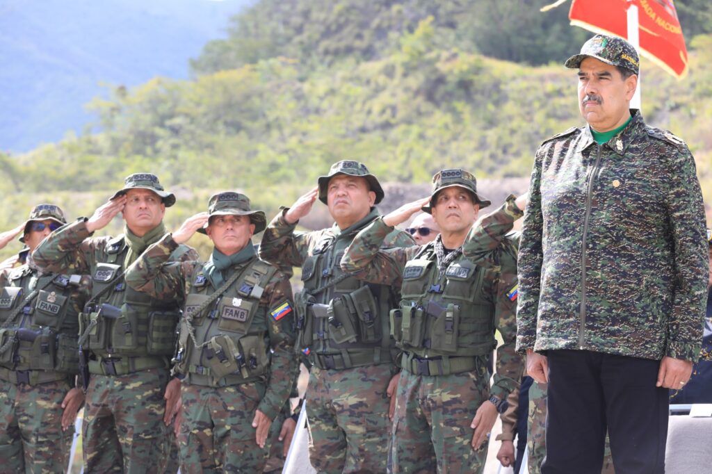 De qué trata la figura usada por Maduro ante un ataque militar extranjero y qué implicaría