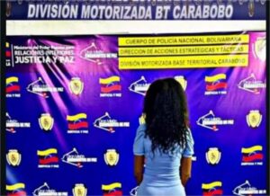 Detenida mujer que simuló ser diputada regional