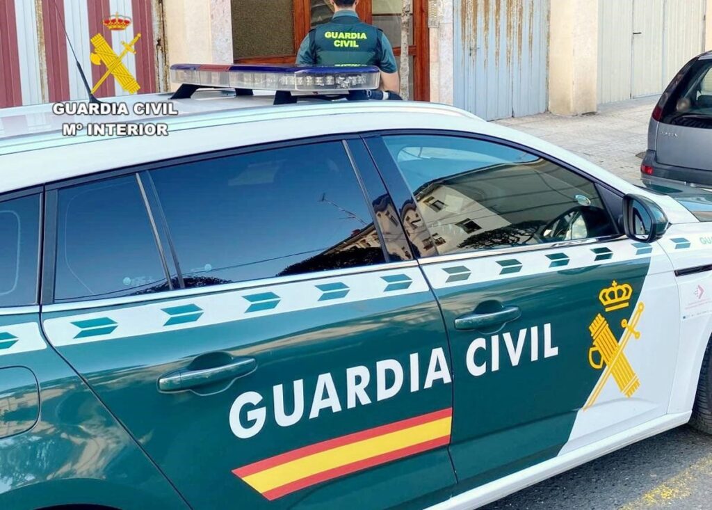 Detenido el hombre que mató a su vecino y se atrincheró con la mujer de la víctima