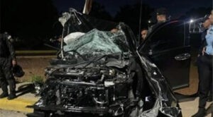 Detienen a conductor que huía tras provocar violento accidente