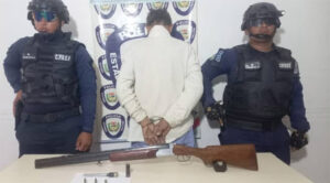Detienen a un sujeto por meterse a la casa de un vecino a matar una cabra en Falcón