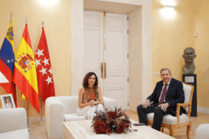 Díaz Ayuso se reúne con González Urrutia: «Les apoyaremos hasta que Venezuela sea libre»