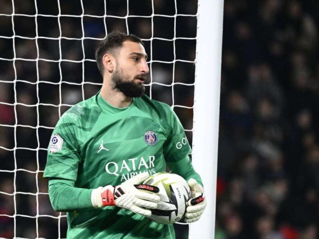 Donnarumma fue presentado por el Man City