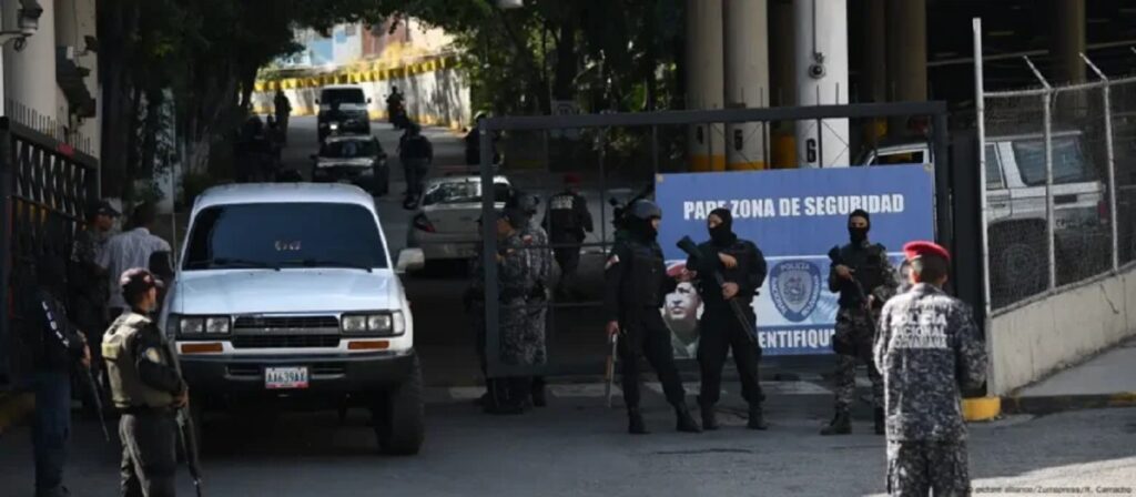 El Estado arrecia la persecución y ejecuta traslados clandestinos de presos por razones políticas