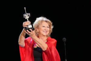El Festival de San Sebastián arranca con recuerdo a Marisa Paredes y con el grito «Viva Palestina libre» de Almodóvar | europapress.es