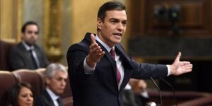El PP y Vox denuncian el abandono del Gobierno hacia presos políticos españoles en Venezuela