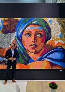El artista Óscar Olivares presenta un nuevo mural en Múnich