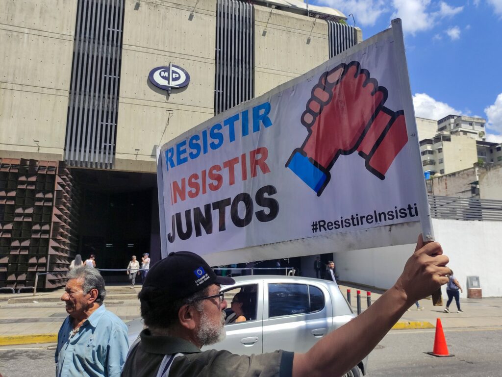 El chavismo redobla la coacción laboral para imponer lealtad