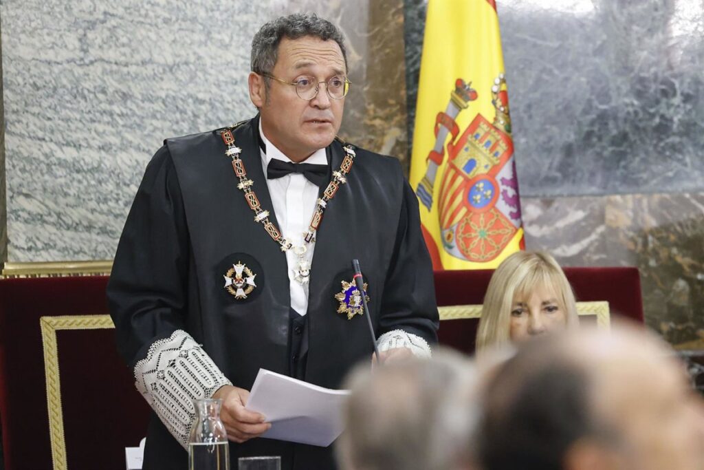 El fiscal general cubre los 150.000 euros de fianza con parte de su patrimonio