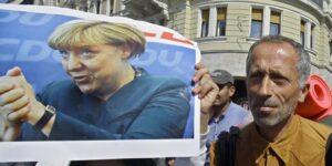 El lado oscuro de Alemania una década después de las ‘puertas abiertas’ de Merkel a los refugiados