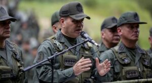 El narcotráfico no se combate con destructores