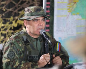 El nuevo mensaje de Padrino López a militares de EEUU ante incremento de tropas en el Caribe (VIDEO) | lapatilla.com