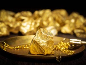 El oro marca nuevo máximo histórico y supera los US$3.600 | Finanzas | Economía