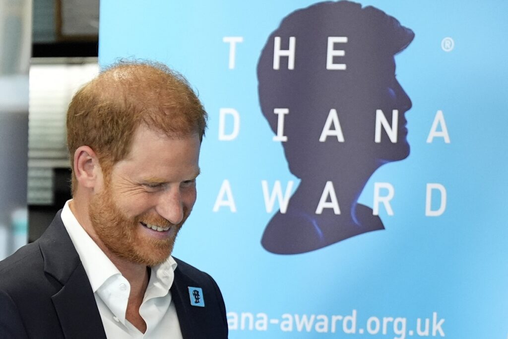 El príncipe Harry afirma tener la "conciencia tranquila" respecto a su autobiografía
