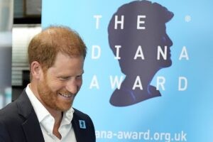 El príncipe Harry afirma tener la «conciencia tranquila» respecto a su autobiografía