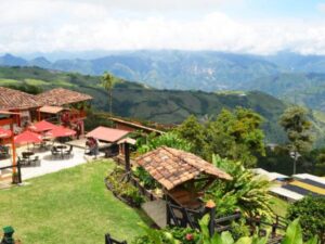 El pueblo colombiano donde parece que el tiempo se detuvo en los años 50 y es precioso | Regiones | Economía