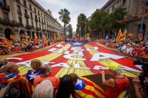 Empiezan las manifestaciones de la ANC en Barcelona, Girona y Tortosa (Tarragona) | europapress.es