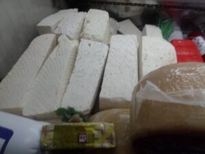 En riesgo despacho de queso y leche por lluvias en Portuguesa