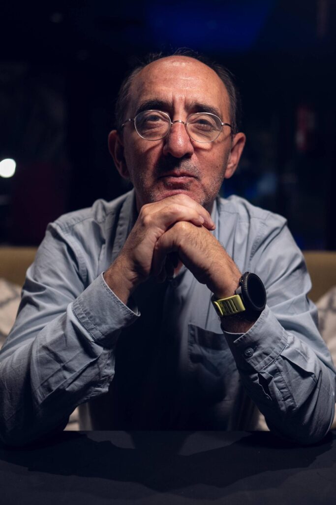 Internacional. Entrevista a Daniel Innerarity, filósofo político y titular de la cátedra de Inteligencia Artificial y Democracia del Instituto Universitario Europeo de Florencia