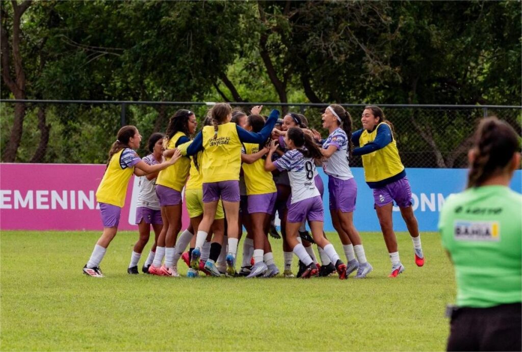 Equipo femenino Sub-16 de fútbol menor clasificó a las semifinales de la Fiesta Conmebol Evolución 2025