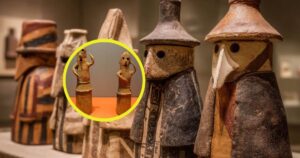 Esto es lo que sabemos sobre las haniwa, las figurillas milenarias de Japón que servían para albergar los espíritus de los muertos