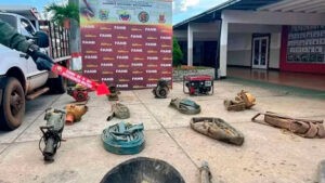 FANB confisca equipo de minería en Bolívar