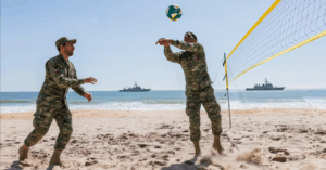 FANB se entrena en la Orchila para derrotar a los marines en volleyball de playa – El Chigüire Bipolar