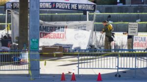 FBI halla evidencia que vincula al sospechoso con muerte de Kirk