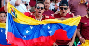 Fanáticos de la Vinotinto celebran que Bolivia también perdió – El Chigüire Bipolar