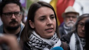 GUERRA EN ORIENTE | Irene Montero visita varios campos de refugiados palestinos en Beirut y Amman | elperiodico.com