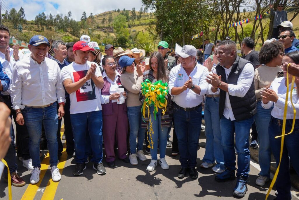 Gobernación de Nariño entrega la vía Rosal del Monte – Villamoreno