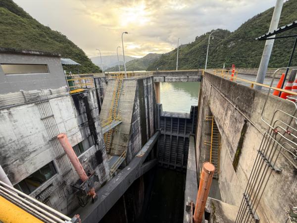 Gobierno solicita levantar bloqueos que han impedido mantenimiento de El Guavio | Regiones | Economía