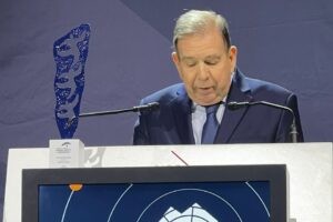 González Urrutia: En el exilio se han tejido acciones que marcan lo que ocurre en el país
