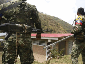 Hombre con ‘estrechos vínculos’ con disidencia de las Farc fue detenido en Ecuador | Regiones | Economía