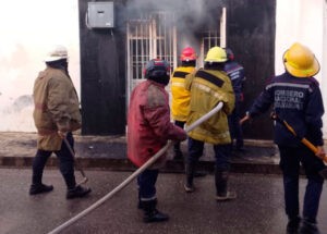 Incendio en San Carlos afectó varios comercios y una residencia