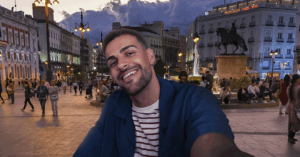 Joven viaja a Madrid para probar comida venezolana de verdad – El Chigüire Bipolar
