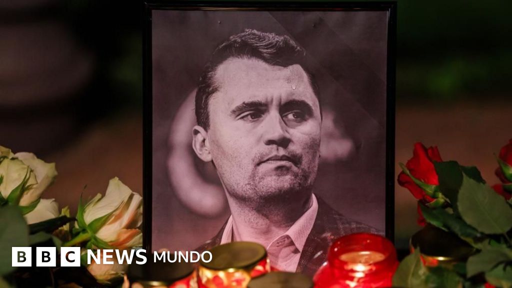 Jóvenes seguidores y detractores de Charlie Kirk debaten el controvertido legado político del activista conservador asesinado