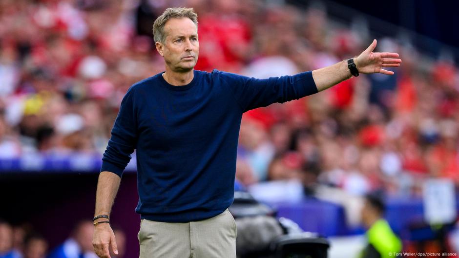 Kasper Hjulmand es el nuevo entrenador del Bayer Leverkusen – DW – 08/09/2025
