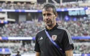 La FVF despide al «Bocha» Batista como director técnico de la Vinotinto – Correo del Orinoco
